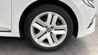 Renault Clio 1.6 E-Tech 140ch Business -21 — photo 20