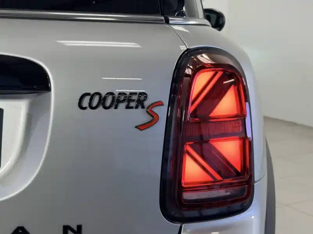 Mini Mini countryman 136 ch bva7 — photo 21