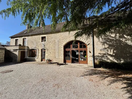 Hôtel 15 pièces 400 m²