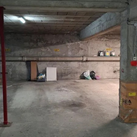 Location place de parking couverte Neuilly sur Marne