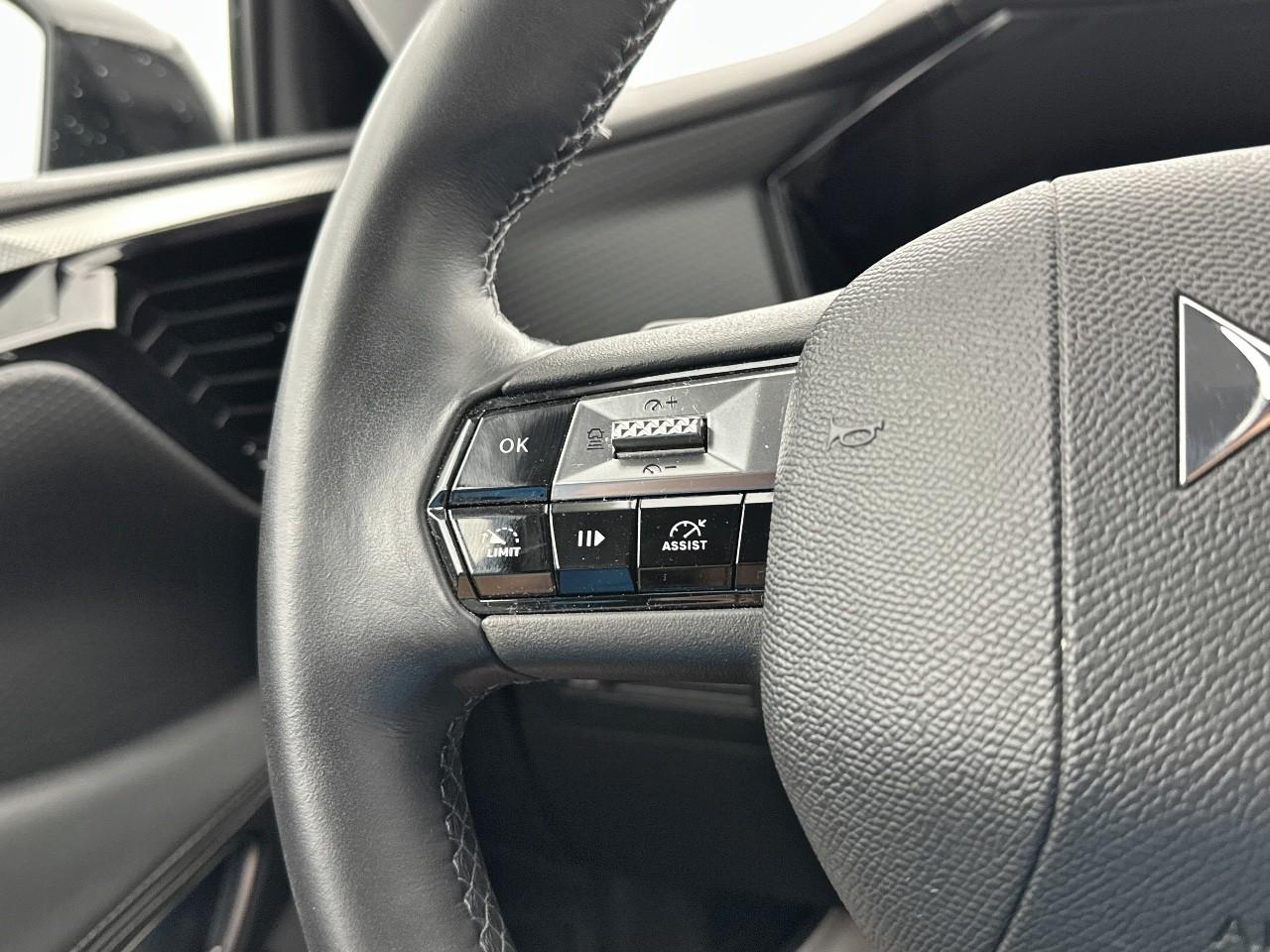 Ds Ds 4 puretech 180 eat8 cross rivoli — photo 18