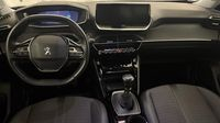 Peugeot 2008 1.2 PureTech 100ch S&S Allure — photo 11