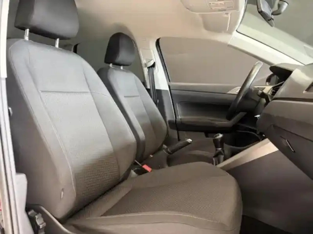 Volkswagen Polo 1.0 tsi 95ch confortline — photo 11