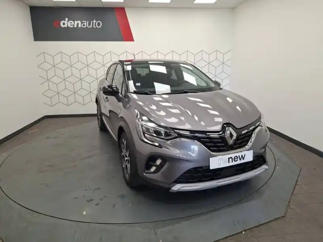 Renault Captur e-tech plug-in 160 — photo 8