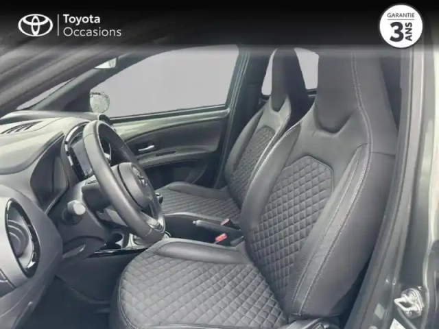 Toyota Aygo X 1.0 vvt-i 72ch collection — photo 11