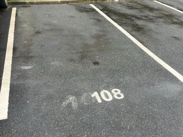 Place de parking sécurisée - Conflans-Sainte-Honorine 78700