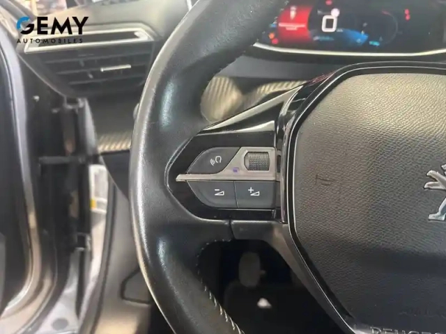 Peugeot 2008 puretech 130 s&amp;s bvm6 — photo 14
