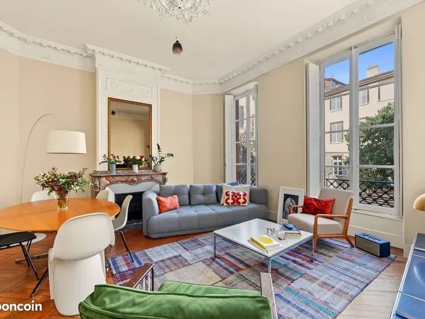 TOULOUSE ESQUIROL | Appartement de caractère 140 m² dans un hôtel particulier du XVIIe siècle