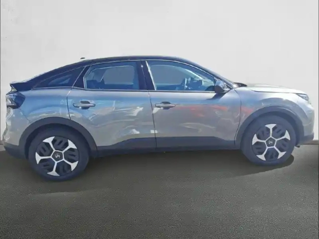 Citroën C4 e- 156 ch autonomie étendue — photo 4