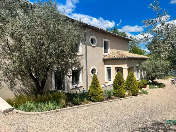 Maison de 275m2 à louer sur Montpellier