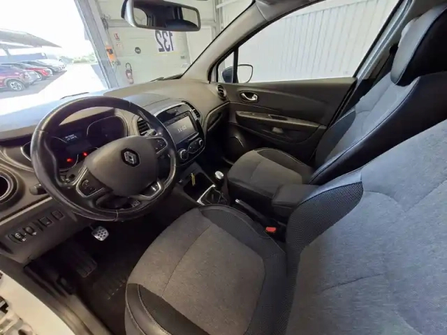 Renault Captur tce 90 energy — photo 9