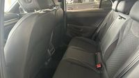 Volkswagen T-Roc 1.5 eTSI 150ch R-Line DSG7 — photo 13