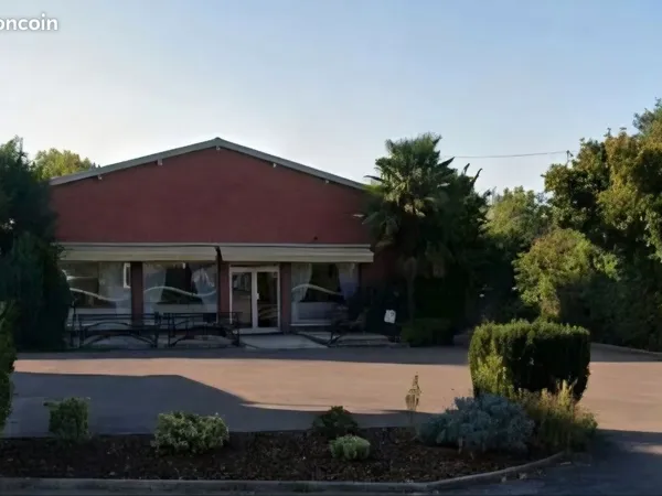 Local Commercial