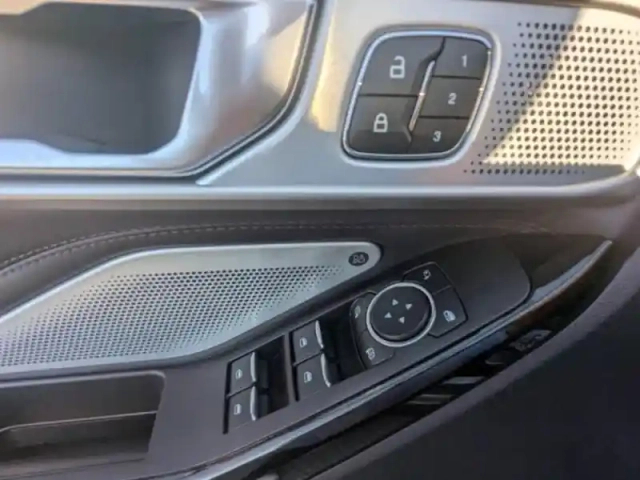 Ford Explorer 3.0 ecoboost 457ch parallel phev platinum i-awd bva10 7 places — photo 11