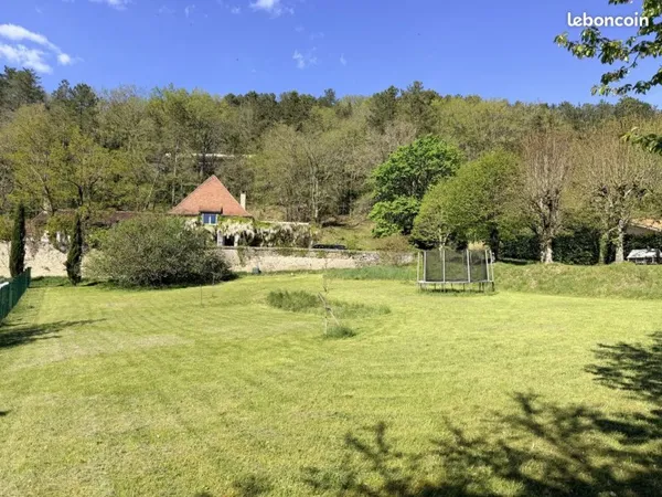 Terrain 1153 m² Boulazac Isle Manoire