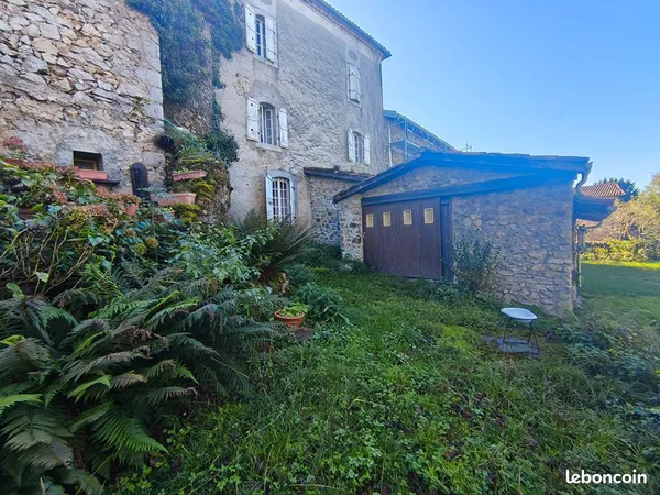 Maison 6 pièces 200 m²