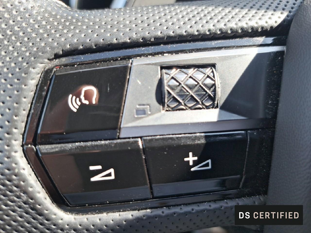 Ds Ds 7 crossback 7 crossback hybride e-tense 225 eat8 performance l — photo 23