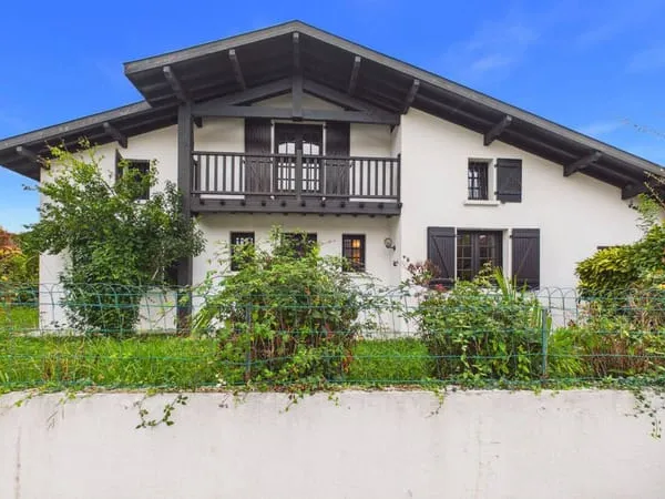 Maison 6 pièces 125 m²