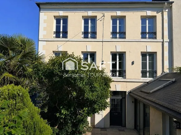 Maison de ville à 2 minutes de Lisieux centre