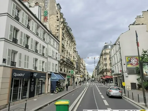 Boutique 2 pièces 52 m²