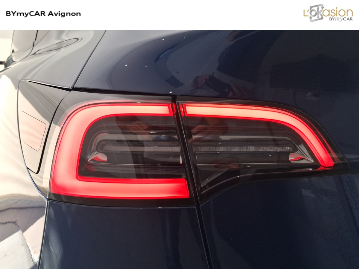 Tesla MODEL Y Standard RWD — photo 36