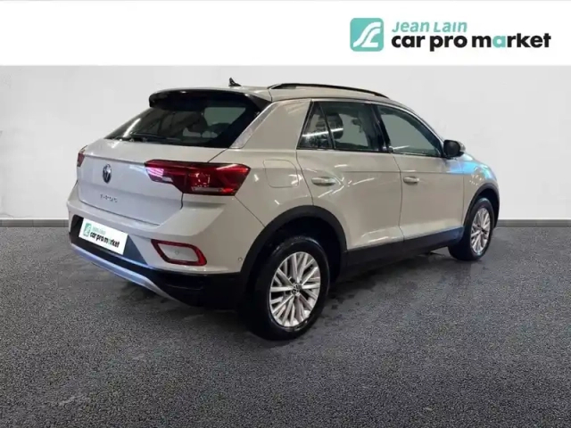 Volkswagen T-Roc 1.5 tsi evo 150 start/stop dsg7 — photo 2