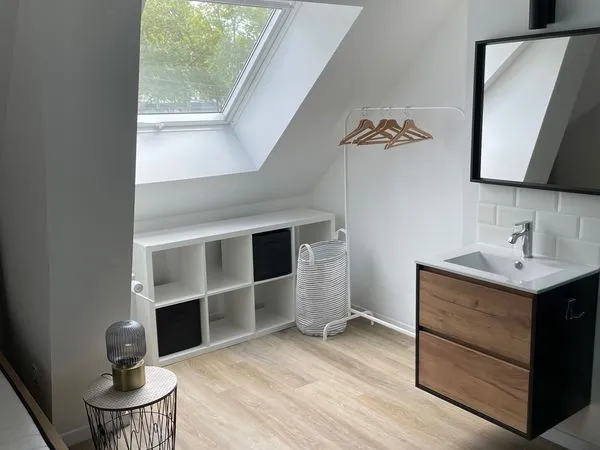 Chambre meublee la roseraie