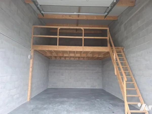 Local d’activité et entrepôt Location La Baule-Escoublac  22m² 141750€
