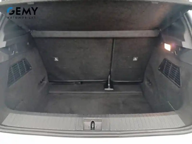 Renault Megane e-tech ev60 220 ch optimum charge — photo 36