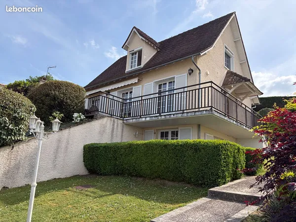 Maison 5 pièces 150 m²