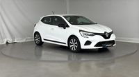 Renault Clio 1.6 E-Tech hybride 145ch Equilibre — photo 3