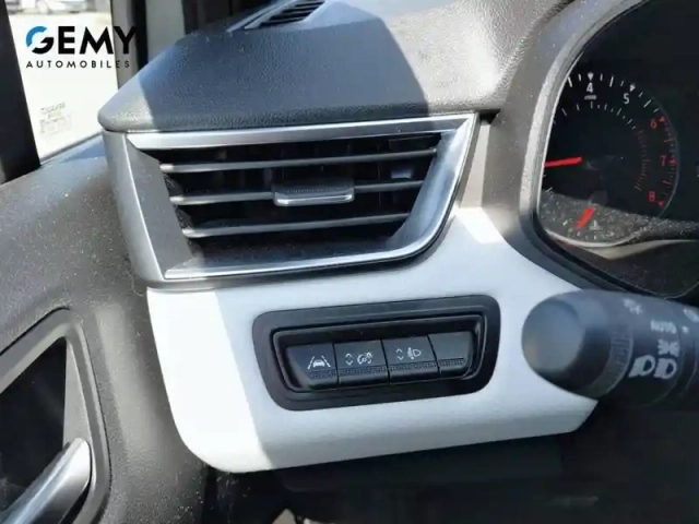 Renault Clio tce 90 x-tronic - 21n — photo 14