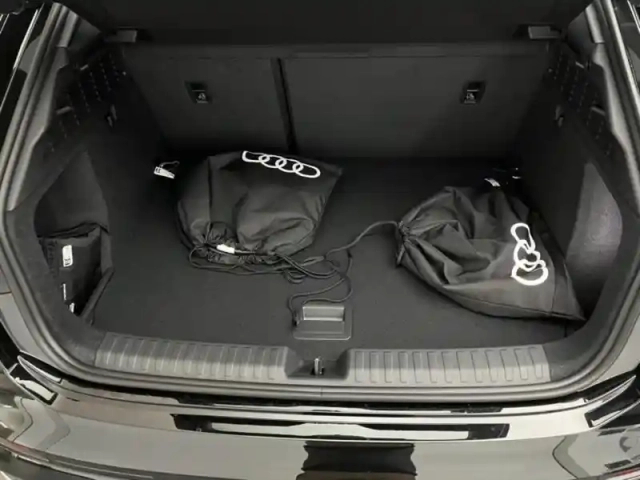 Audi A3 sportback 40 tfsi e 204ch phev design s tronic 6 — photo 12