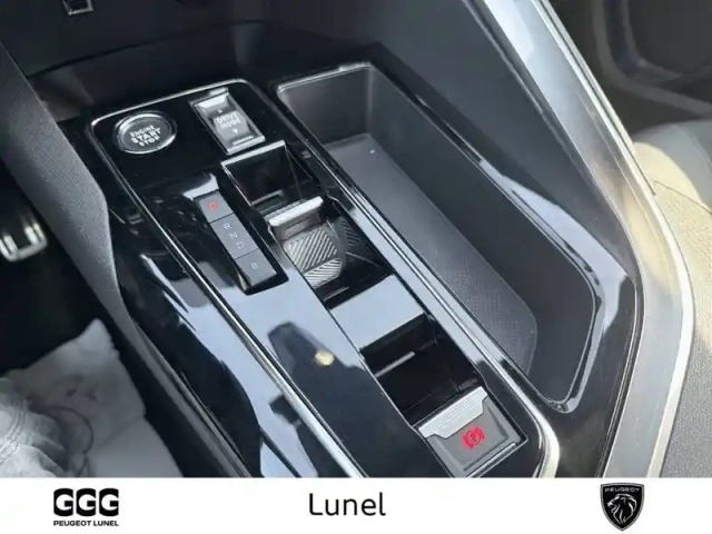 Peugeot 3008 hybrid 225 e-eat8 — photo 20