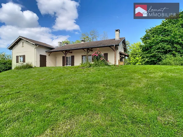 EXCLUSIVITE: Propriété familiale de charme à LACROST
