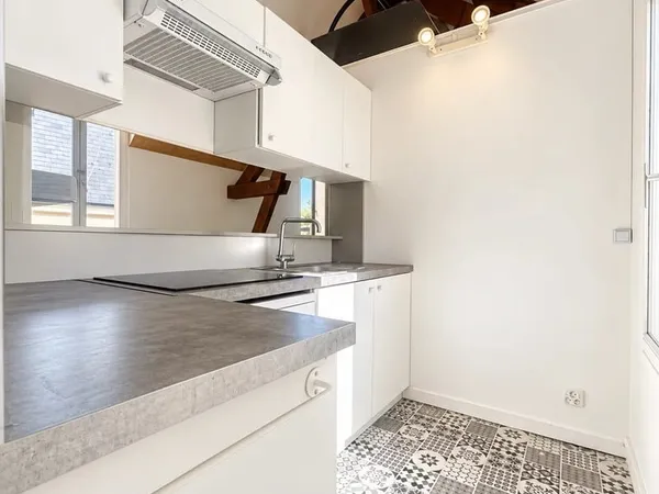 Appartement T3 de 72,54 m² avec mezzanine - Centre-ville - Libre de suite