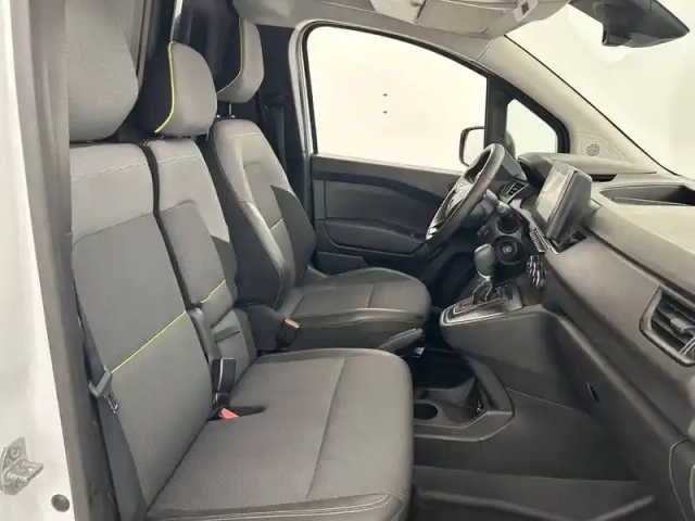 Renault Kangoo van blue dci 115 edc — photo 23