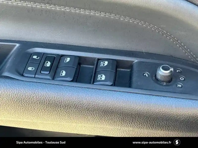 Jeep Compass 1.3 phev t4 190 ch 4xe eawd — photo 45
