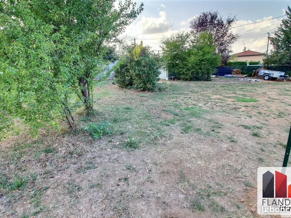 Terrain 480 m² Saint-Genis-Laval