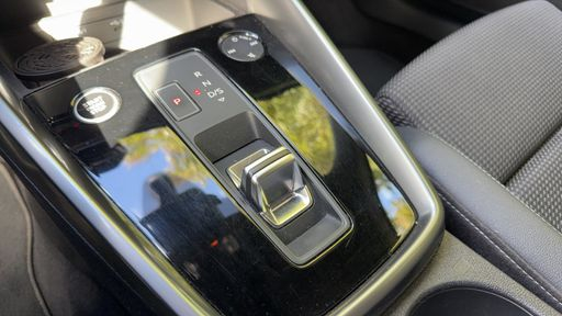 Audi A3 Sportback 1.5 TFSI 150 S-Tronic7 - S Line – 2021 – 118908 km – Hybride essence – Boîte Automatique — photo 12