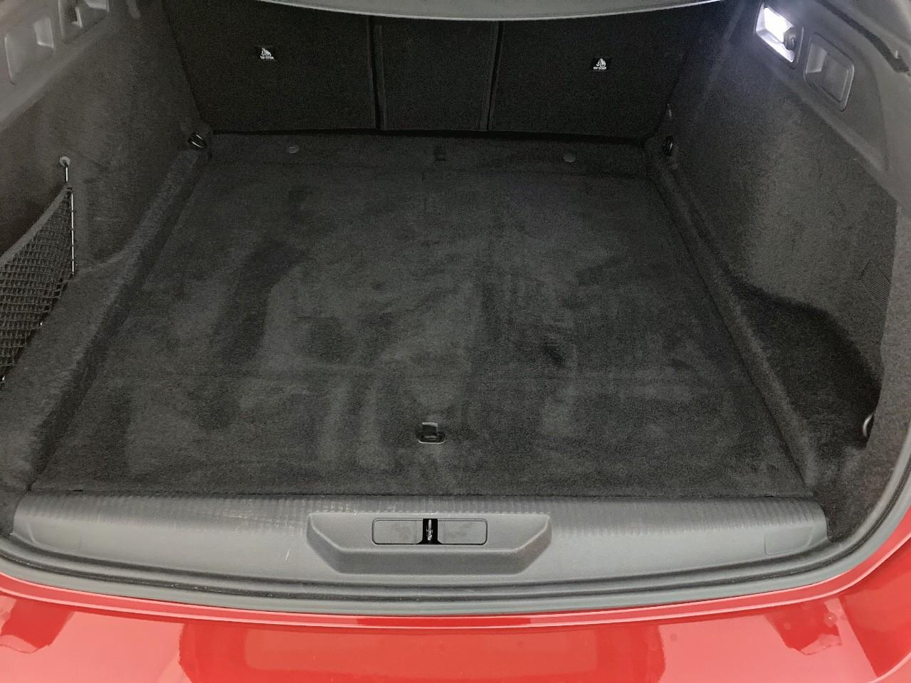 Peugeot 308 sw bluehdi 130ch s&s eat8 allure — photo 6