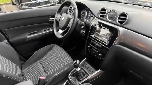 Suzuki Vitara 1.4 boosterjet hybrid — photo 73