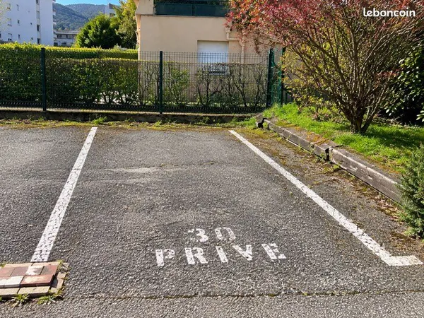Location place de parking Seyssinet-Pariset