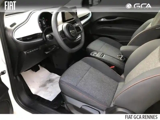 Fiat 500 e 118ch icône — photo 13