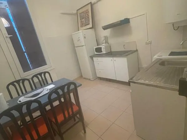 Appartement F2 meublé louer à Montagnac