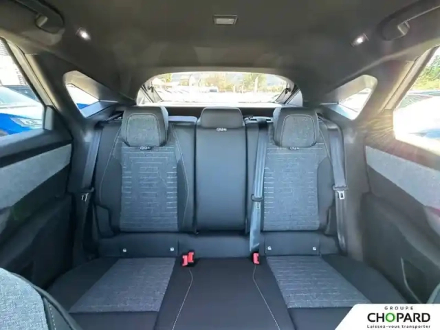 Peugeot 3008 plug-in hybrid 195 e-dcs7 — photo 19