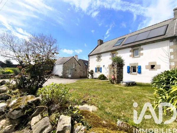 Maison 13 pièces 247 m²