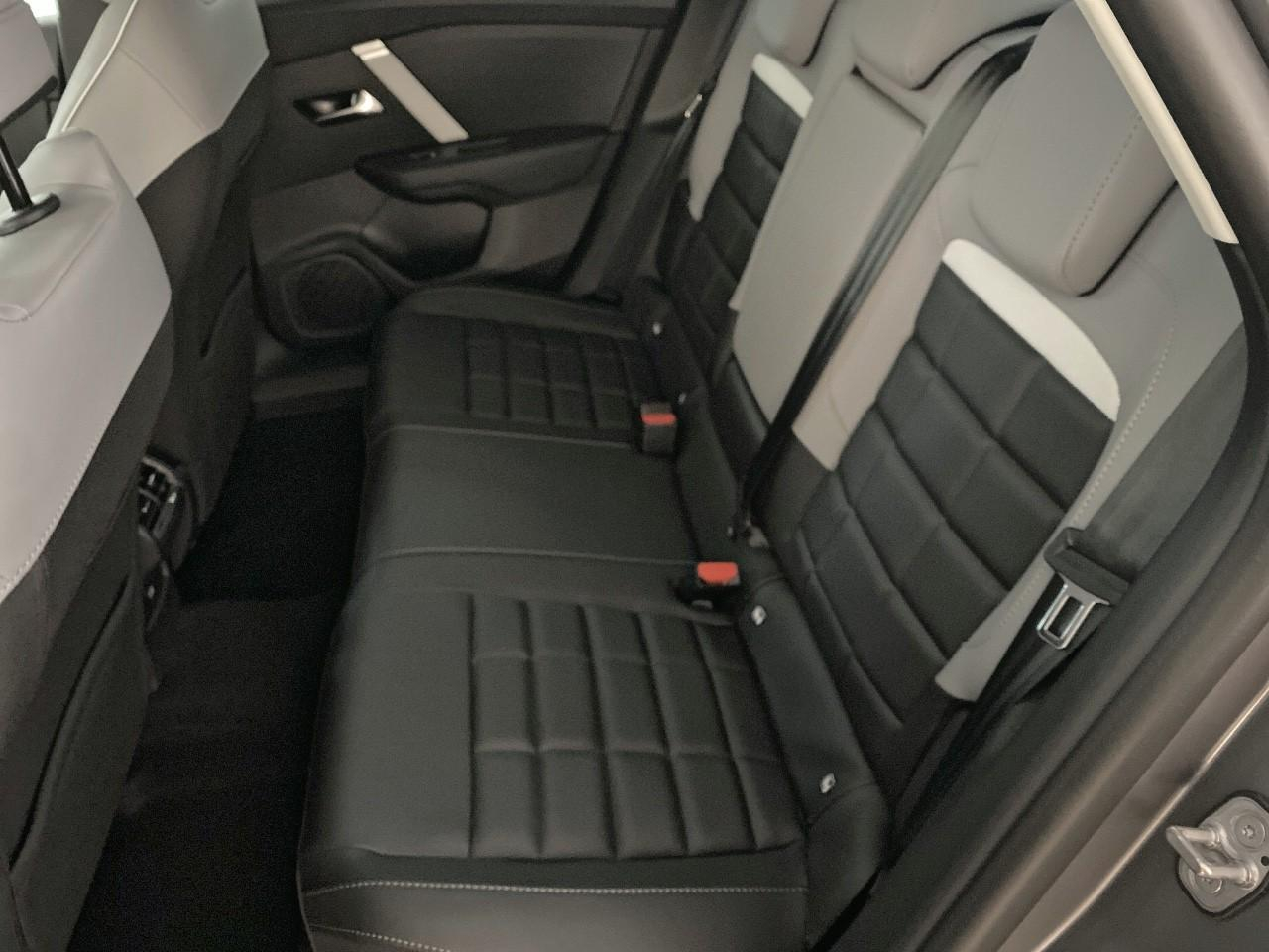 Citroën C4 X hybride 145 ch e-dcs6 max — photo 10