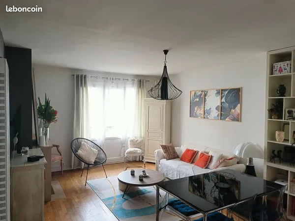 TOURS CENTRE - T3 MEUBLÉ 71 m² - 2 CHAMBRES - BALCON - STATIONNEMENT FACILE