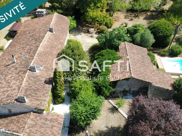 Propriété 10 pièces 325 m²